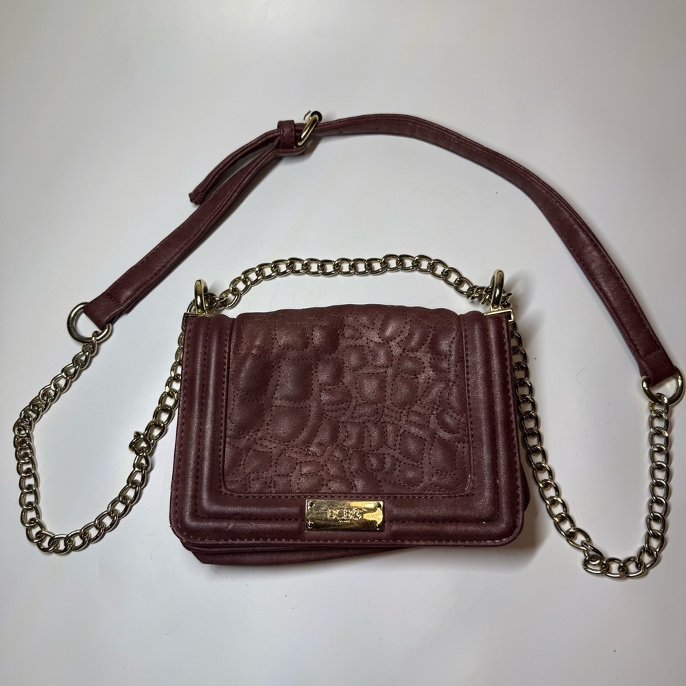 BCBG Paris Mauve Crossbody Bag with Gold Chain Strap